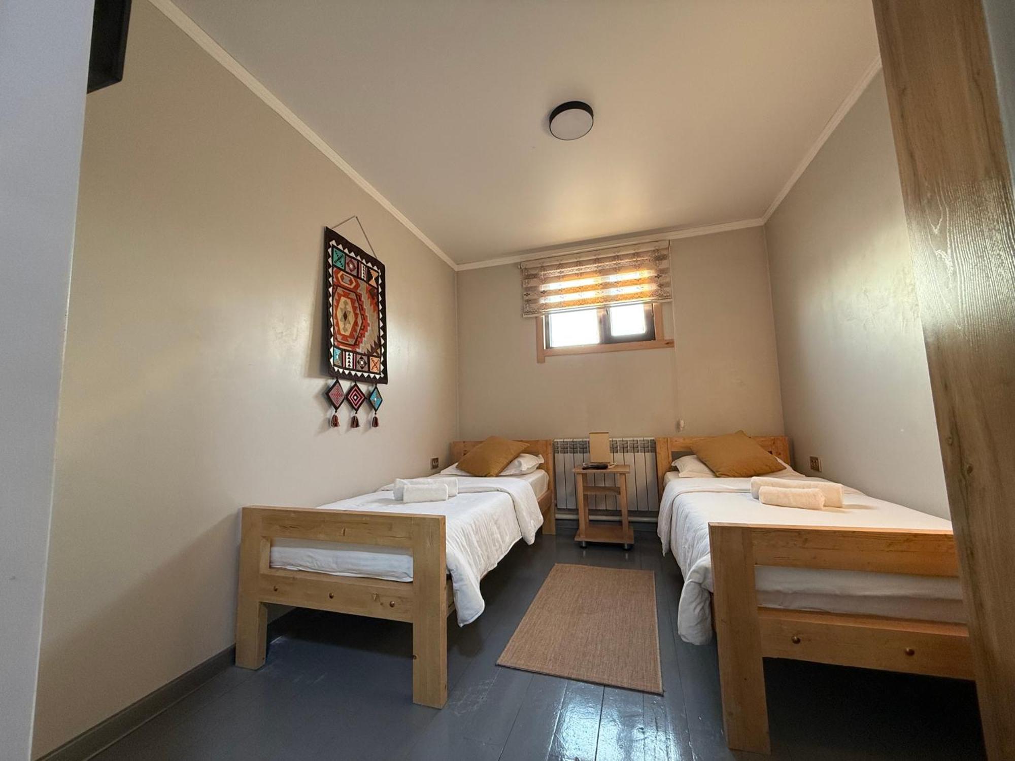 Salamat Hotel بيشكيك المظهر الخارجي الصورة